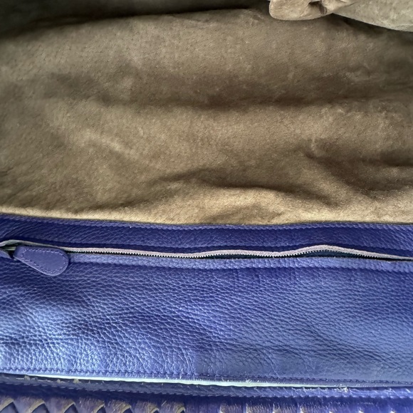 BOTTEGA VENETA Bottega Veneta intrecciato purple leather extra large bag. - Picture 8 of 11
